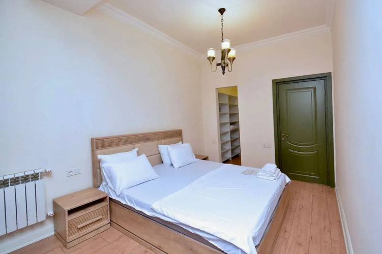 Апартаменты Perte House Apartment's On Verin Antarain 131 Street