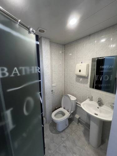 Апартаменты Apartment In North Avenu