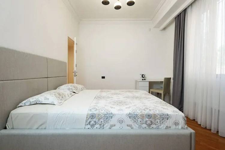 Apartment By Luxe Group Sn290