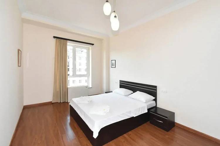 Apartments By Luxe Group Di64