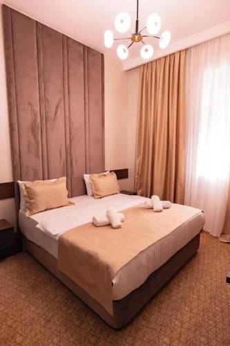 Secret Hotel