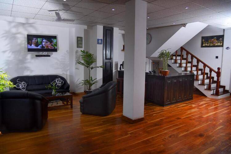 L & D Lodge