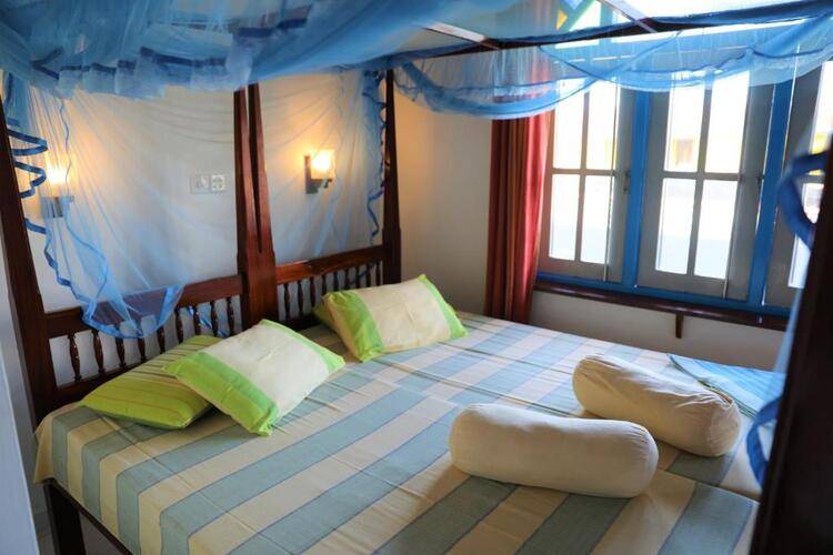 Main Reef Guest House