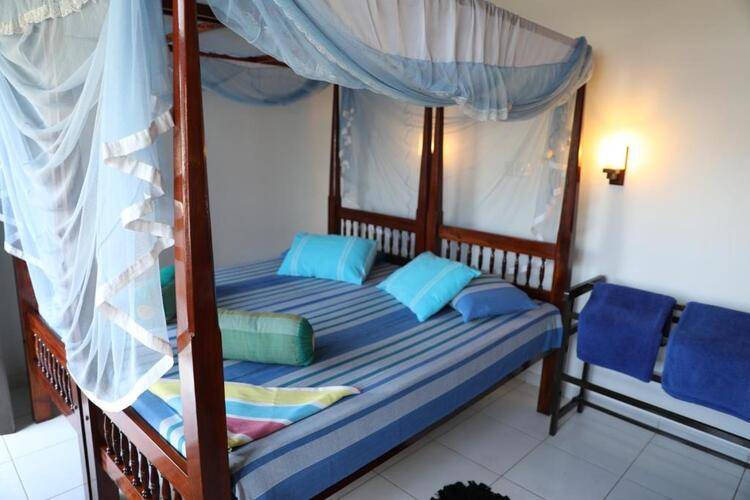 Main Reef Guest House