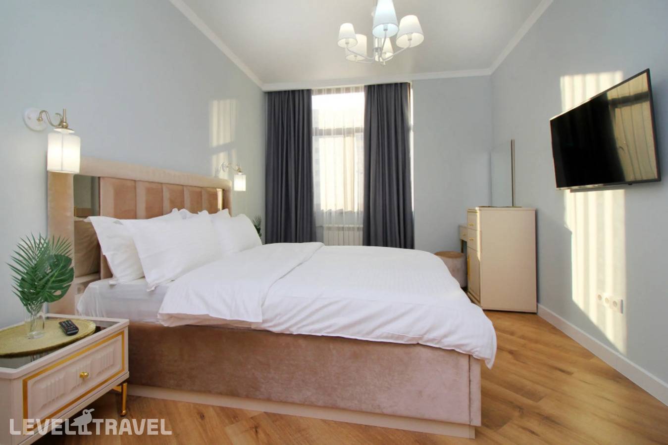 Отель Апартаменты Modern Spacious And Elegant Apt — Алматы, Казахстан