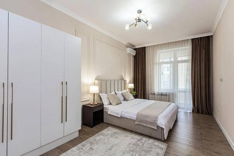 Квартира Bayhouse На Розыбакиева 237