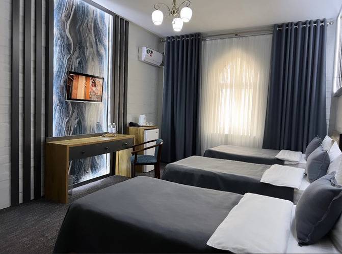 Отель Orient Inn