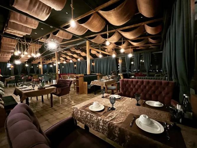 Hotel Almaz Plaza