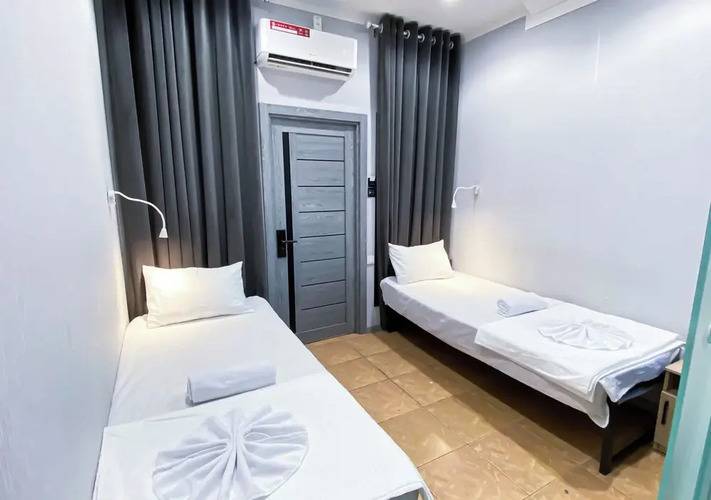 Booking.Hotel