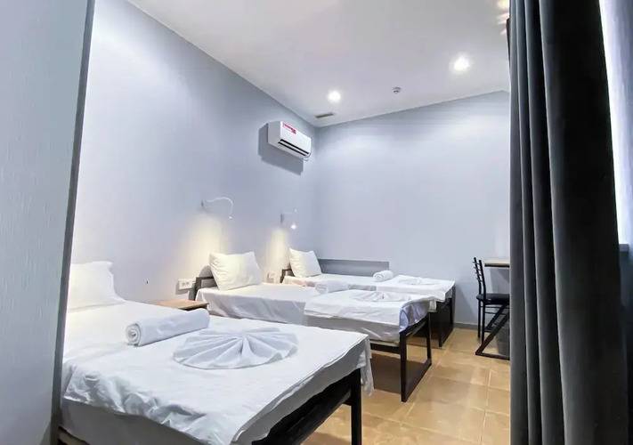 Booking.Hotel