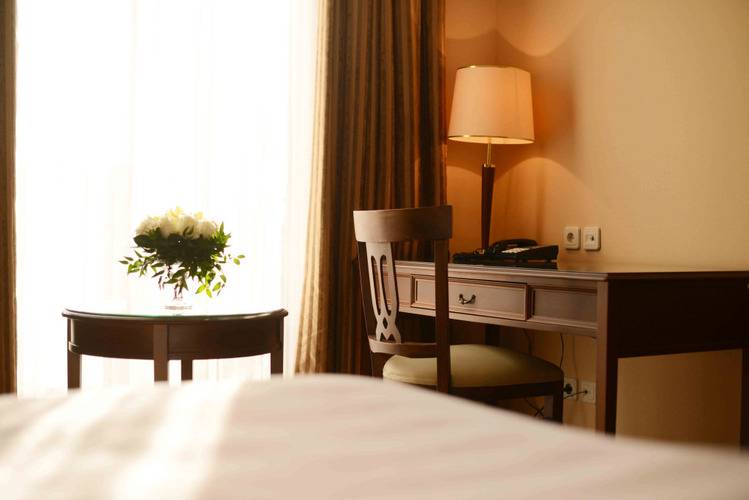 Отель Lotte City Tashkent Palace