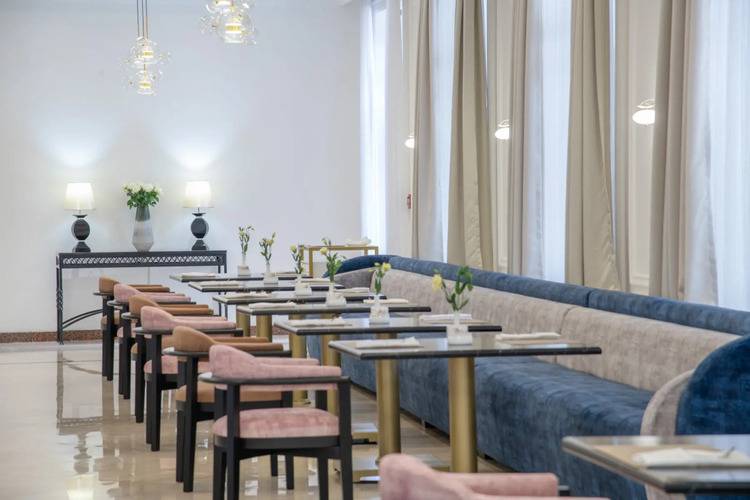 Отель Lotte City Tashkent Palace