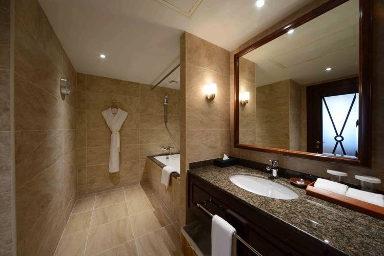 Отель Lotte City Tashkent Palace
