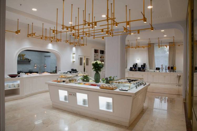 Отель Lotte City Tashkent Palace