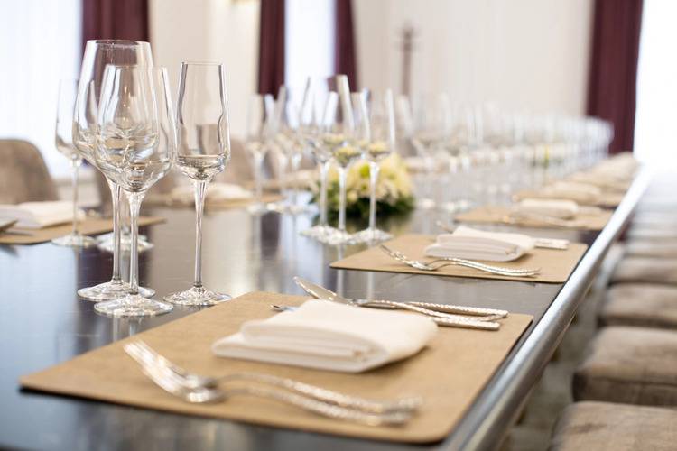 Отель Lotte City Tashkent Palace