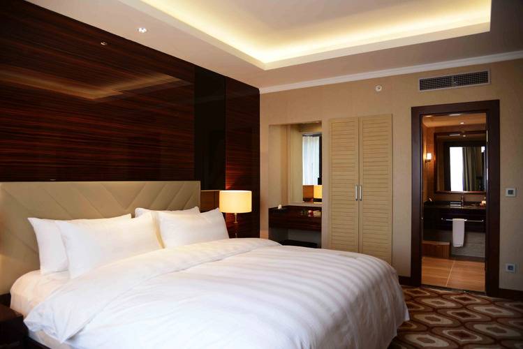 Отель Lotte City Tashkent Palace