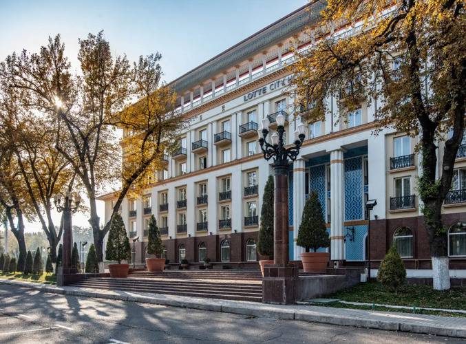 Отель Lotte City Tashkent Palace