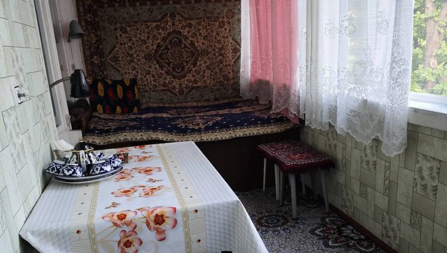 Kвартира Уютная С Ретро Обстановкой