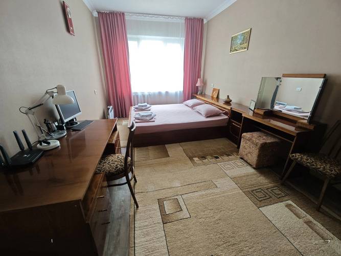Kвартира Уютная С Ретро Обстановкой