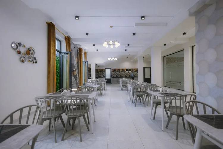 Beshchinor Hotel
