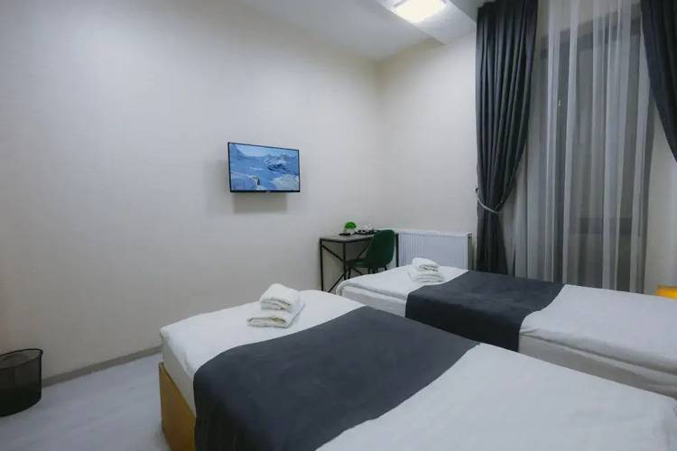 Beshchinor Hotel