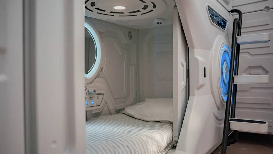 Мини-Отель Qo'Noq Capsule Airport