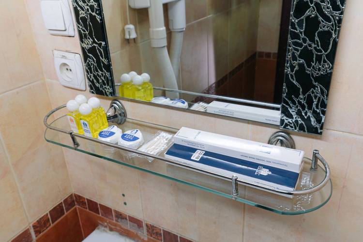 Отель Sayohat