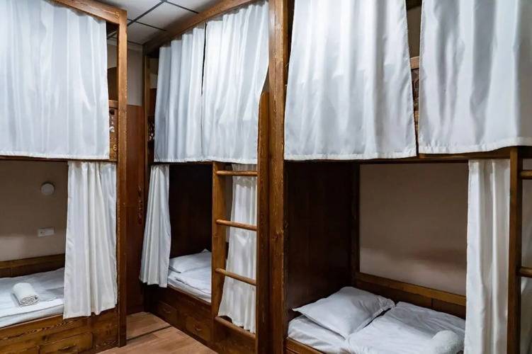 Gallery B&B Hotel (Галерея)
