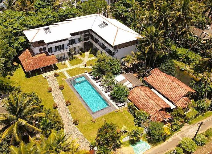 Villa Kaya Guest House