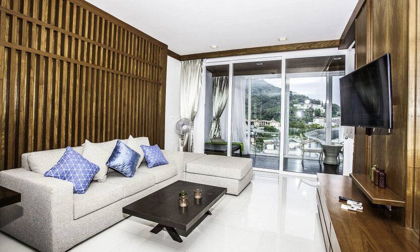 Q Kata Residence