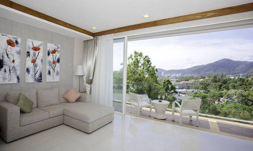 Q Kata Residence