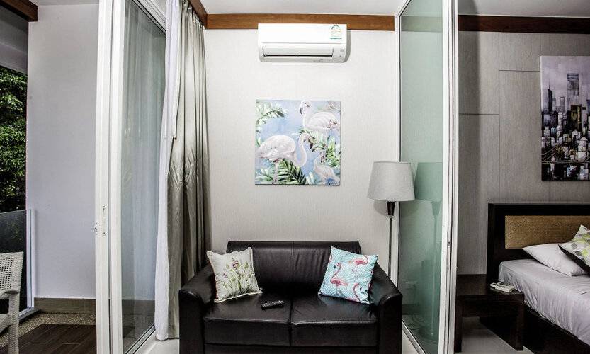 Q Kata Residence