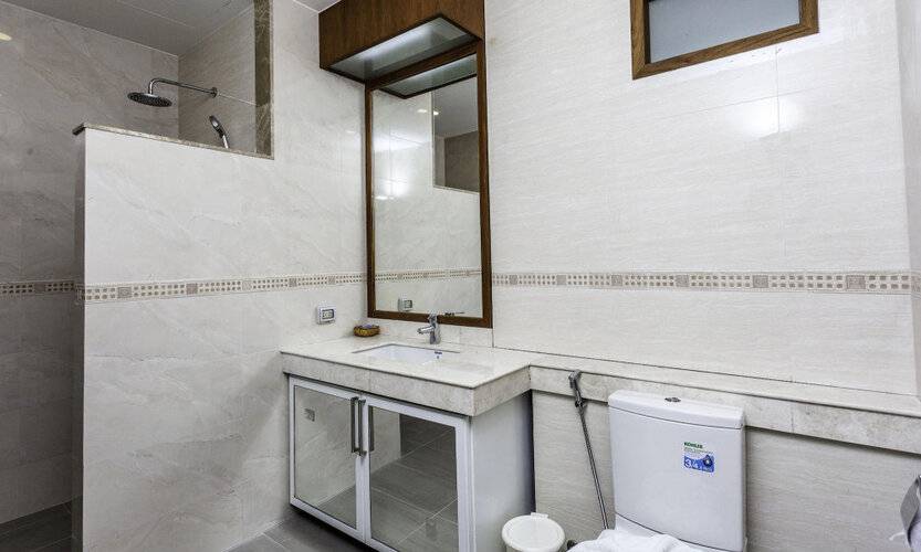 Q Kata Residence