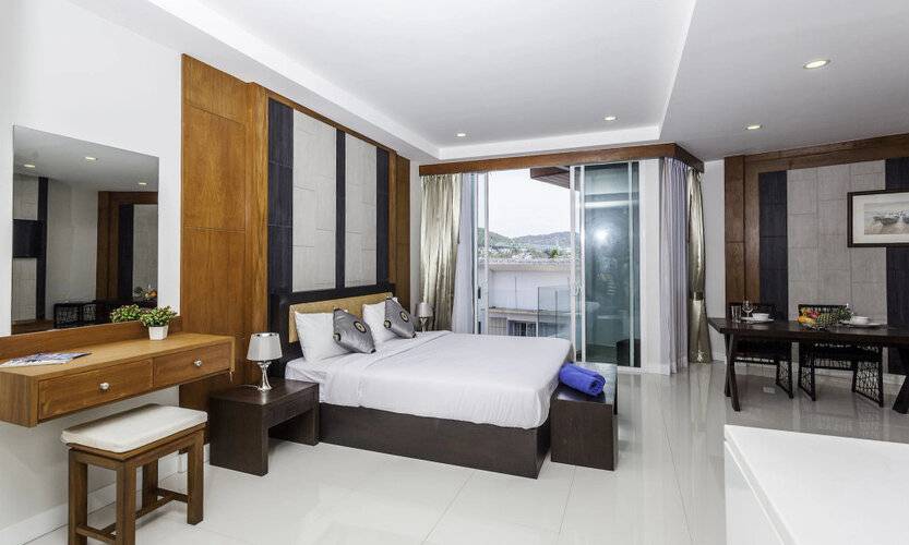 Q Kata Residence