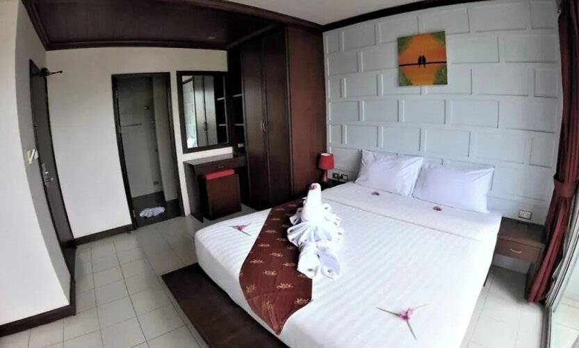 Ebs Hostel Phuket