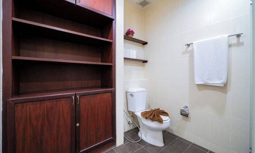 Ebs Hostel Phuket