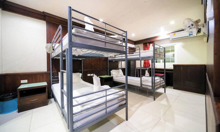Ebs Hostel Phuket