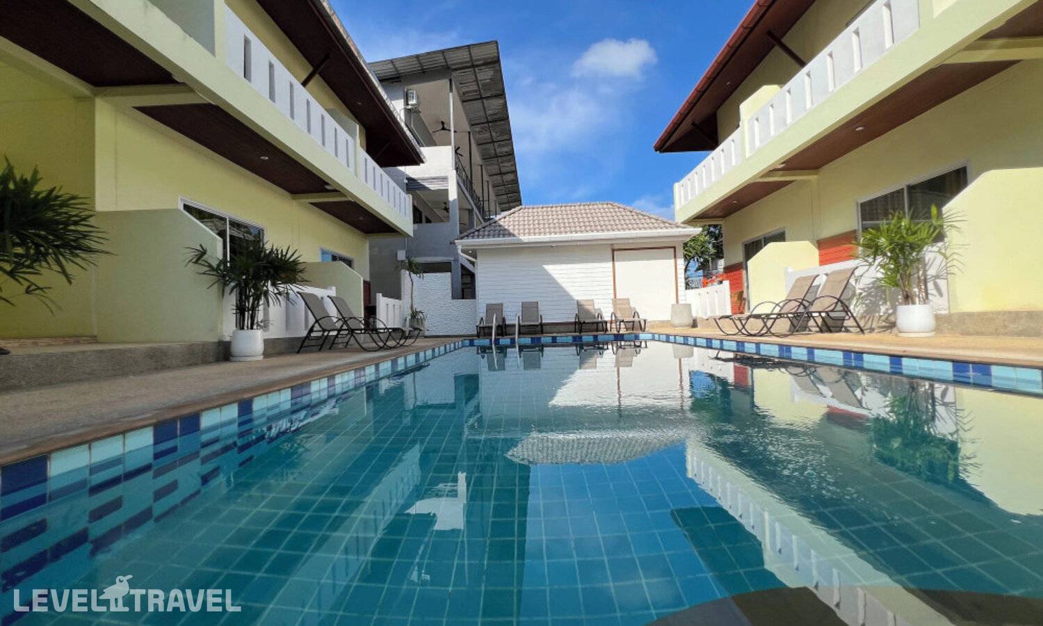 Отель Sunrise Serenity Phuket Resort — Карон Бич, Таиланд