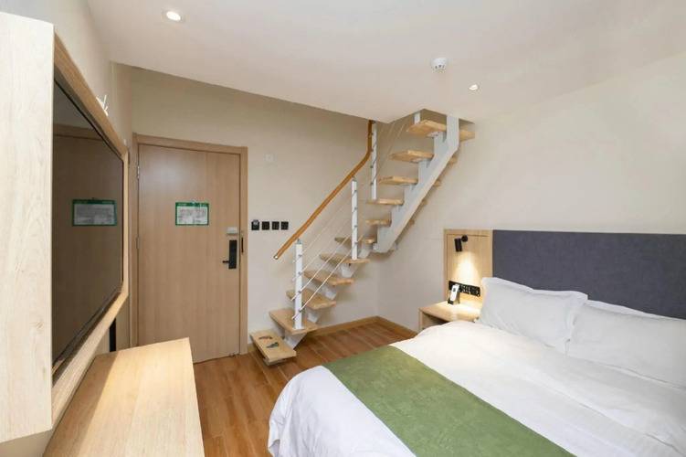 Green Tree Inn Express Beijing Xicheng District Dazhalan