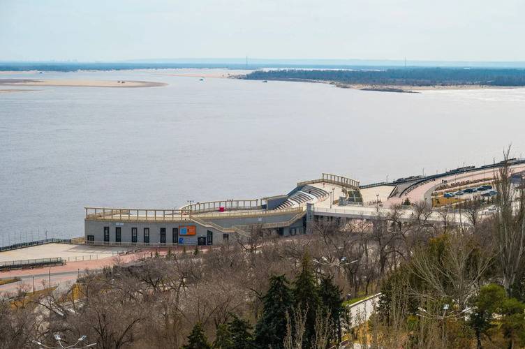 Трёхкомнатные Апартаменты На Маршала Чуйкова