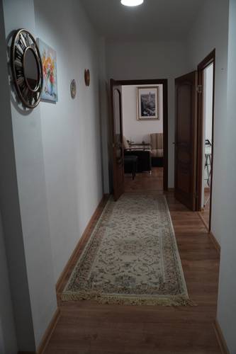Квартира Двухкомнатная В Центре