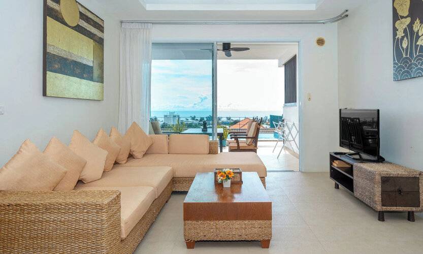 Hillside Seaview Residence