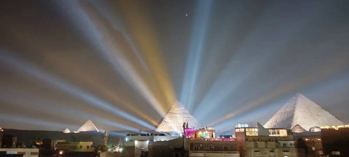 Falcon Pyramids Inn