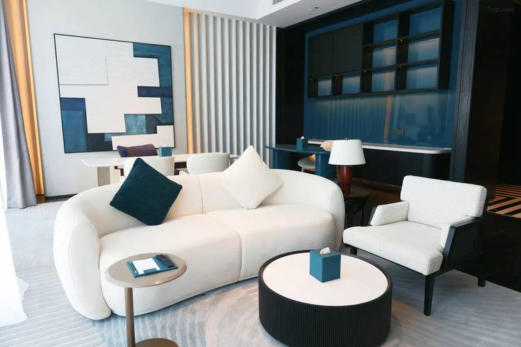 Sofitel Shanghai North Bund