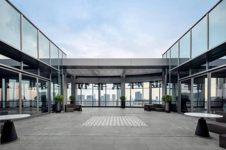 Sofitel Shanghai North Bund