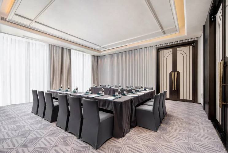 Sofitel Shanghai North Bund