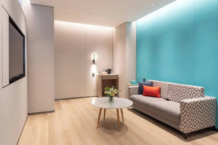 Holiday Inn Express Shanghai Changfeng Park By Ihg