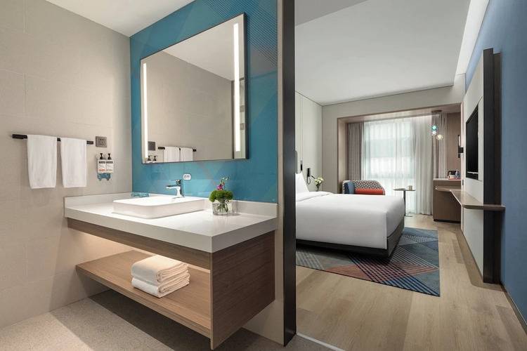 Holiday Inn Express Shanghai Changfeng Park By Ihg