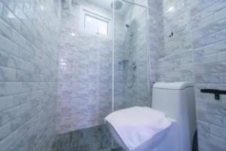 Spark Hotel - MRT Queen Sirikit
