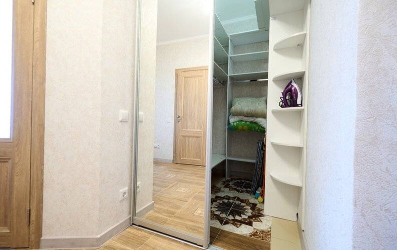 Домотелли На Ипподромном